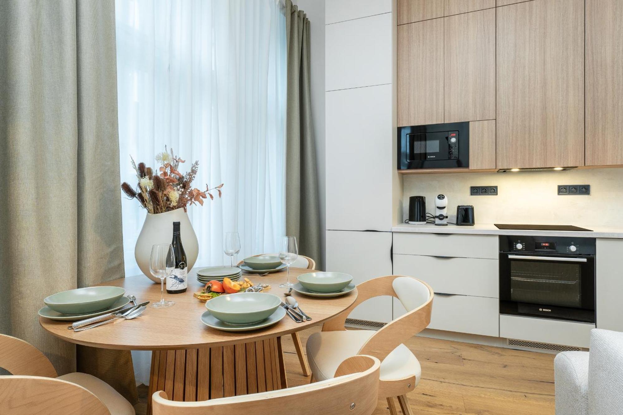 Cozy Wenceslas Square 700m Apartment, Apartmán *